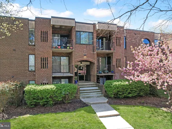 16 Silverwood Cir APT 1, Annapolis, MD 21403