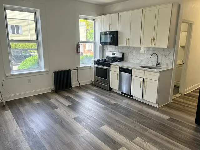 783 Kennedy Blvd — Photo 11