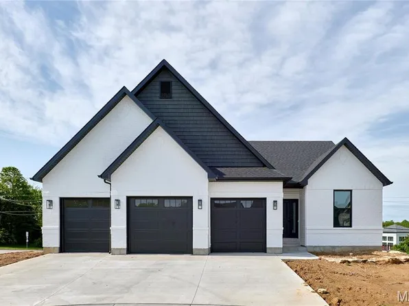 109 Wolf Den Ct, Lake Saint Louis, MO 63367