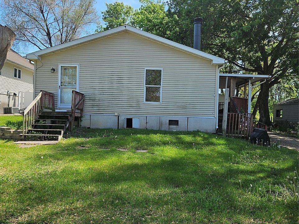 1st image of 406 W Rock Island St