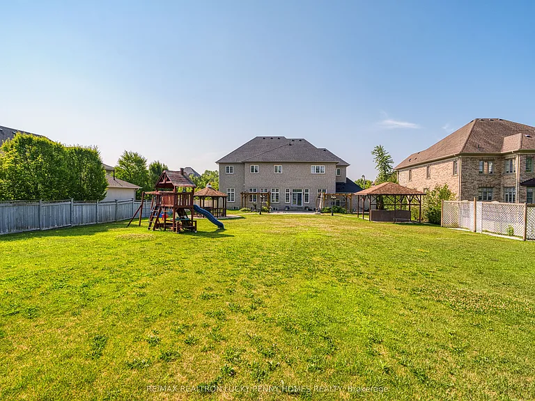 8 Heritage Woods Mnr — Photo 41