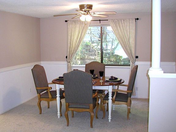 5th image of 14220 Salal Dr