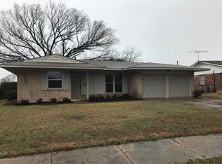 1318 Magnolia Dr, Richardson, TX 75080