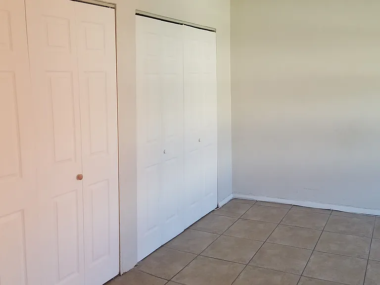 1851 NE 168th St #C2 — Photo 11