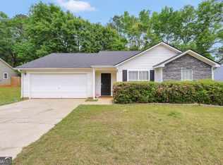 521 Sarahs Ln, Locust Grove, GA 30248