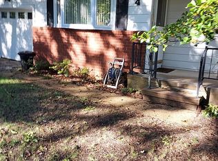 4 Hawaii Way, Whiting, NJ 08759