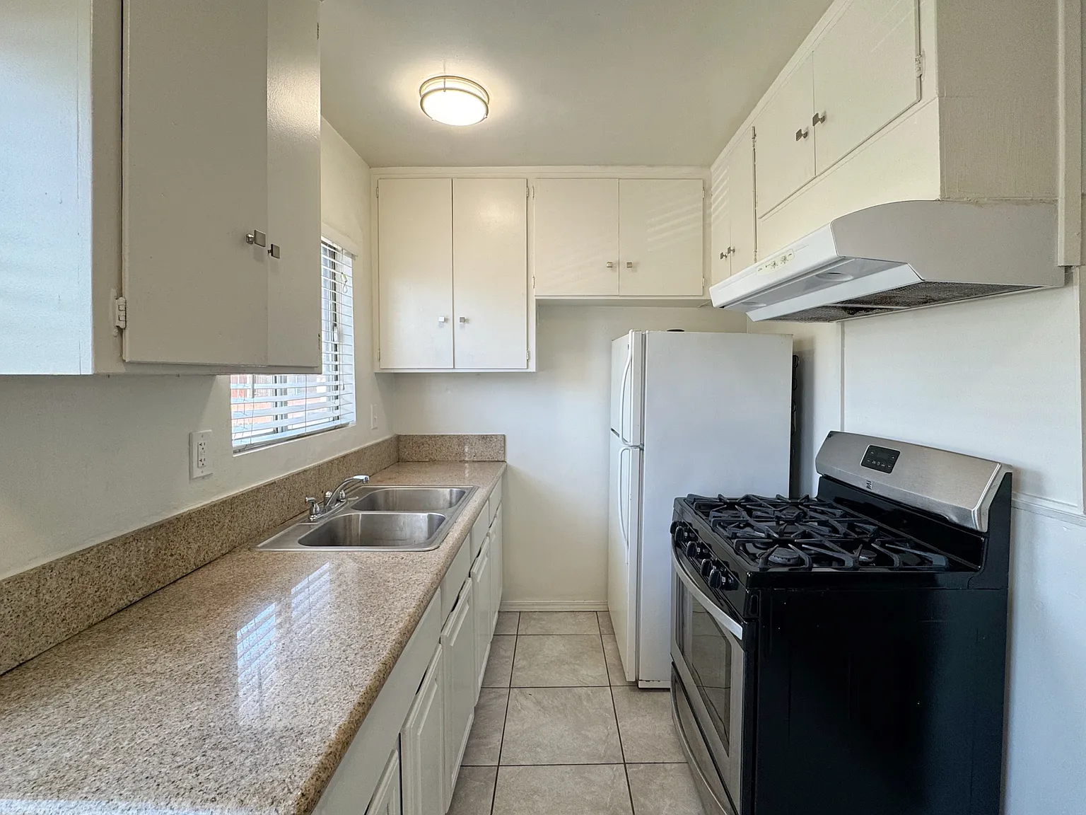 1 bed, 600 sqft, $1,845 — Photo 2