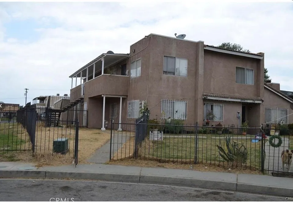 1094 N Verde Ave #C