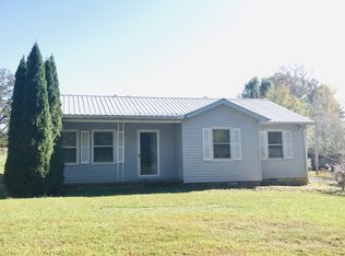 858 Leesburg Rd, McMinnville, TN 37110