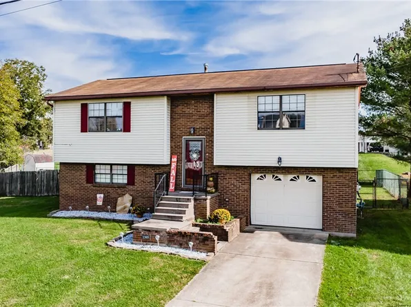 2305 Mount Vernon Cir, Parkersburg, WV 26101