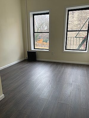 5th image of 1480 Bedford Ave #3L