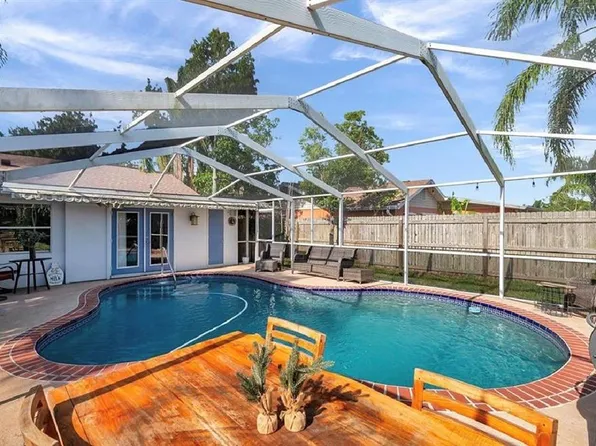 2873 Sarah Dr, Clearwater, FL 33759