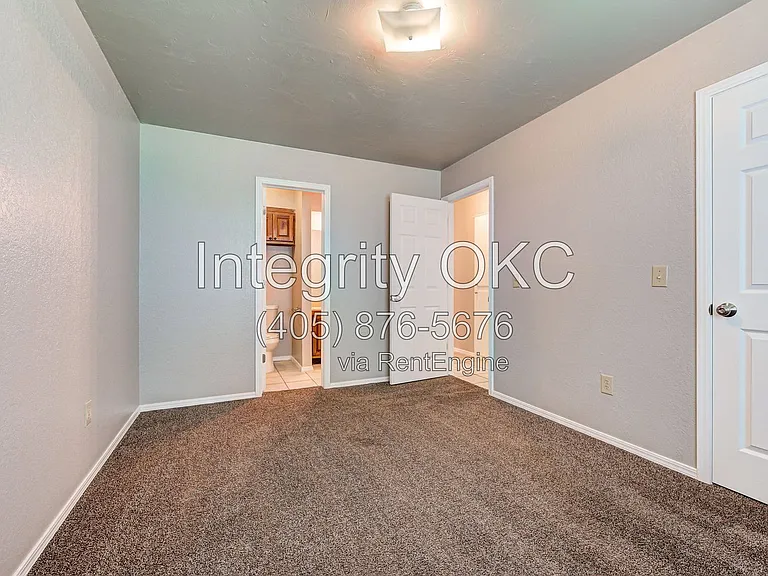 7200 NW 115th St — Photo 21