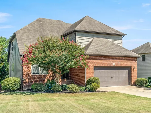 915 Brookhaven Dr, Odenville, AL 35120