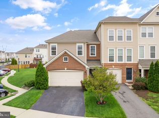 25092 Green Mountain Ter, Aldie, VA 20105