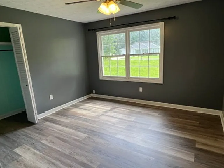 510 S May St — Photo 7