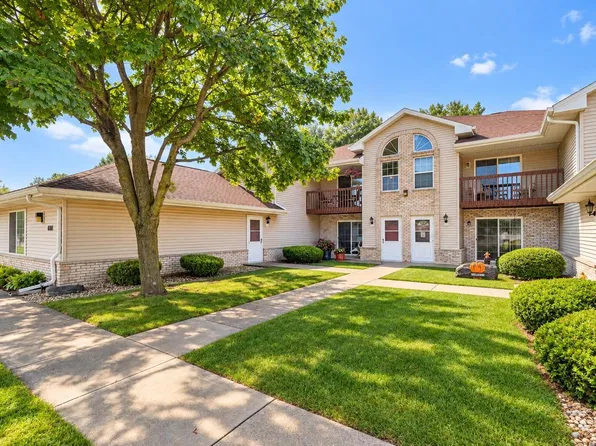 6185 S Creekside DRIVE #5, Cudahy, WI 53110