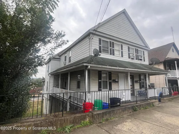 1052 Carmalt St, Scranton, PA 18519