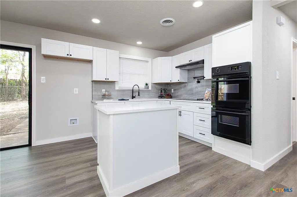 2313 Debra Cir, Killeen — Photo 2