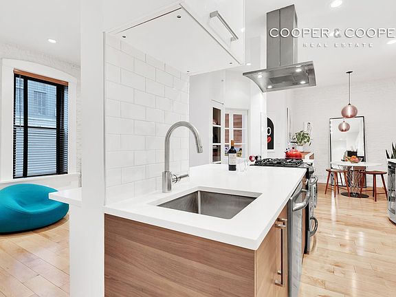 3rd image of 340 W 19th St APT 11