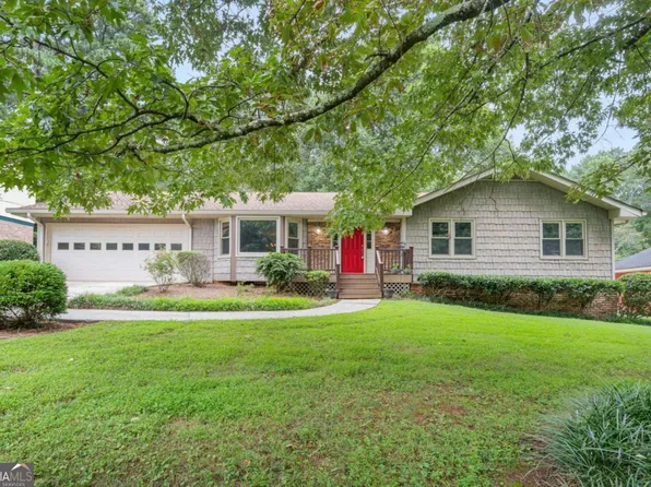 2641 Sandpiper Dr, Tucker, GA 30084