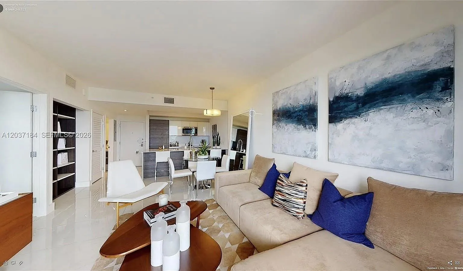 Merrick Manor Condo — Photo 1