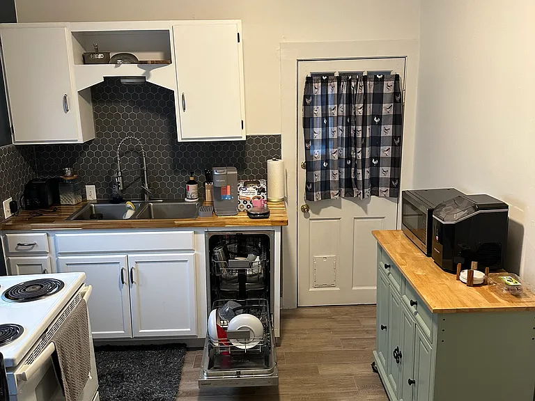 205 E Voorhis Ave #205 — Photo 12