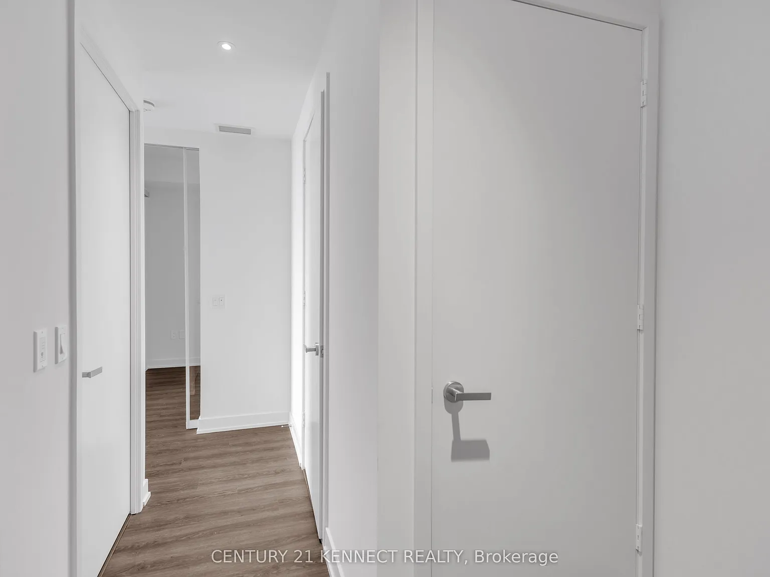 2 bed, $2,750 — Photo 2