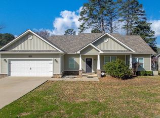 1812 E Lakeview, Benton, AR 72015
