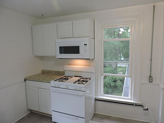 4th image of 651 Turner Ave NW #2