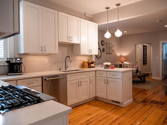 5th image of 53 Telegraph St