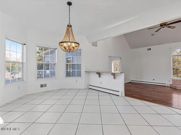257 Ford Rd — Photo 13