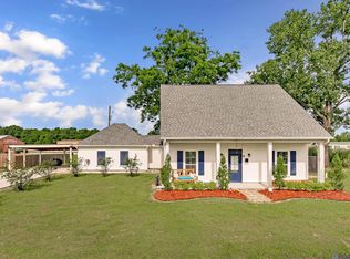 1502 Lamotte Ln, Port Allen, LA 70767