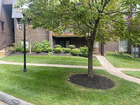 Private entrance to condo.