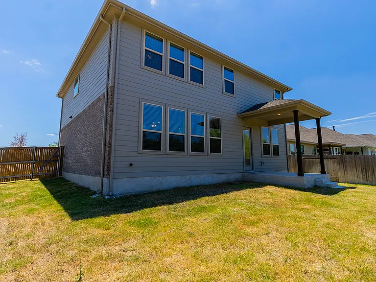 19337 Pilton Dr — Photo 49