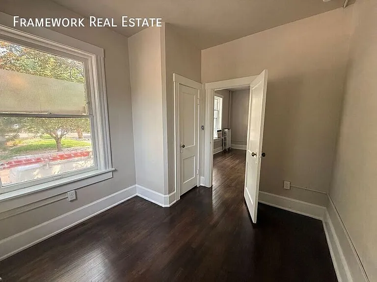 2760 E 14th Ave #9 — Photo 2