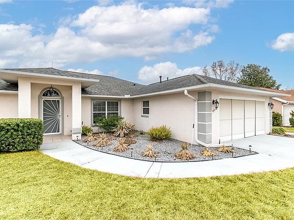 3rd image of 5011 NW 31st St