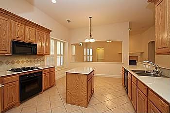 5th image of 2206 Eagles Nest Dr