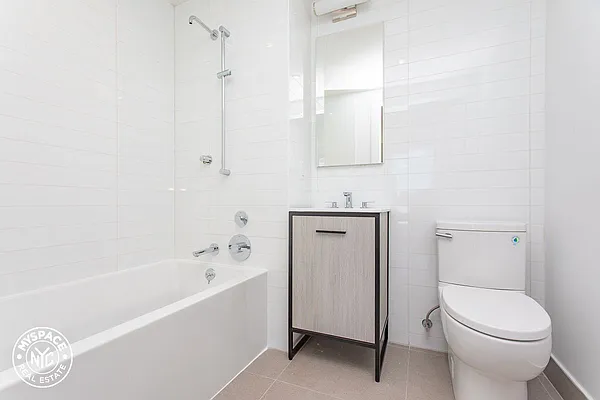 Rented by MySpaceNYC | media 7