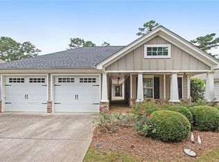 108 Cottage Club Dr, Locust Grove, GA 30248