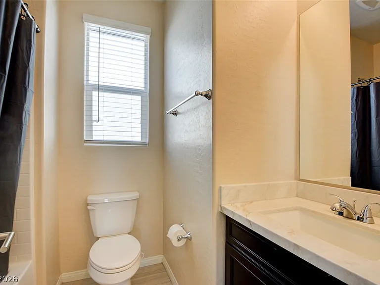 141 Neverland Ave — Photo 32