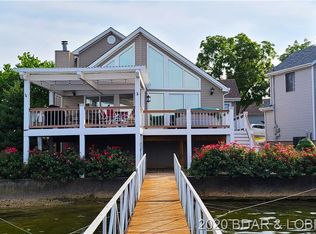 347 Brownstone Dr, Sunrise Beach, MO 65079