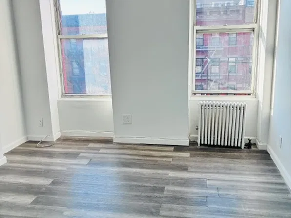 752 9th Avenue image 1 of 14