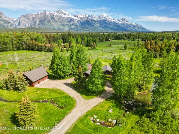 655 E Phelps Canyon Rd, Jackson, WY 83001