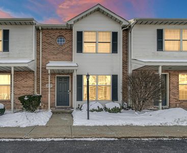 1825 Dogwood Ct, Crown Point, IN, 46307