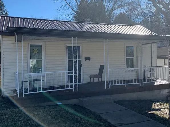 139 Wilkes Ave, Beckley, WV 25801
