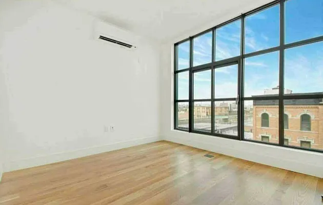 Rented by EXR | media 2