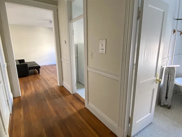 5 Walbridge St #12 — Photo 6
