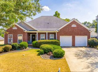 110 Serenade Ln, Woodstock, GA 30188