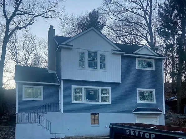 94 Up High Crest Rd, West Milford Twp., NJ 07480